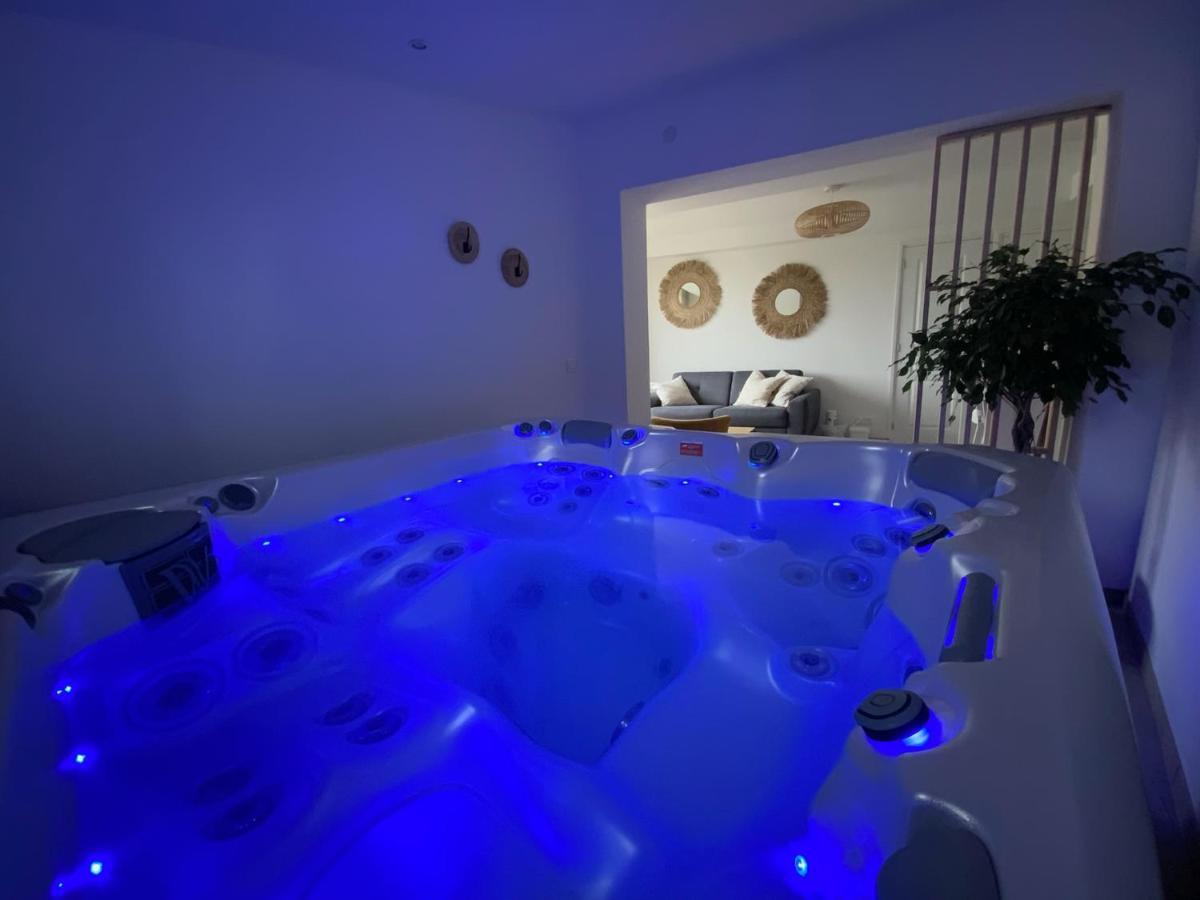 Le Gite De Campagnette Avec Son Jacuzzi Privatif Saint-Martin-Choquel Екстер'єр фото